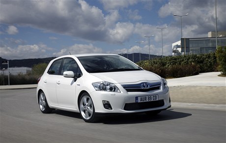 Toyota Auris HSD