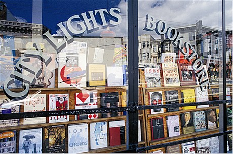 Knihkupectv City Light (261 Columbus Ave) v San Francisku