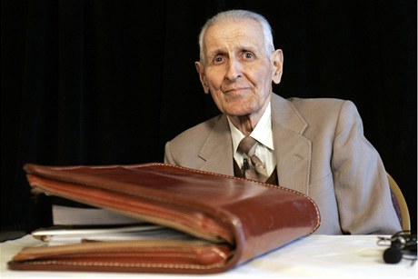 Jack Kevorkian na snímku z roku 2008