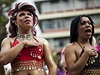 Úastníci a úastnice pochodu Gay Pride Parade v Brazílii