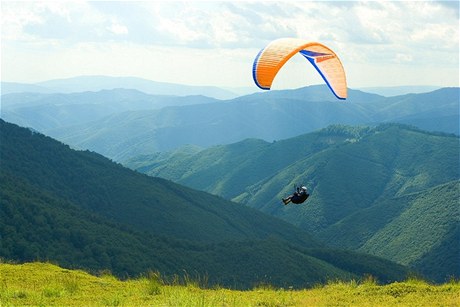 paraglaiding - ilustraní foto