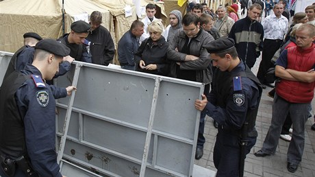 Ukrajinskpolicie se v Kyjev chyst na na demostraci pznivc Tymoenkov