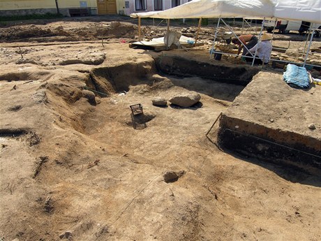 Archeologové objevili sídlo prvních Vítkovc
