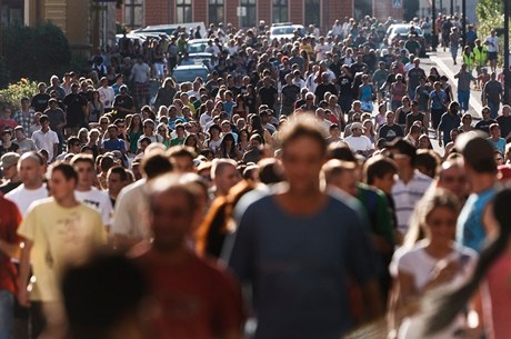 Romové jako takoví nám nevadí, shoduje se vtina demonstrant, ale vadí jim vzrstající kriminalita v jejich mst