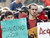 V Itlii demonstrovali studenti.