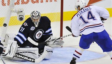 Winnipeg Jets - Montreal Canadiens (Plekanec a Pavelec)