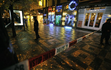   Kvli bombové hrozb kontrolovala policie kasino na Václavském námstí v Praze 