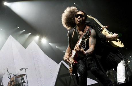 Americký rocker Lenny Kravitz vystoupil v praské O2 aren