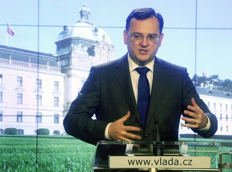 Premiér Petr Neas vystoupil 18. listopadu v Praze na briefingu po schzce piek vládní koalice, na ní se má jednalo o pístupu R k trestnímu ízení v kauze privatizace Mostecké uhelné spolenosti (MUS) ve výcarsku. 