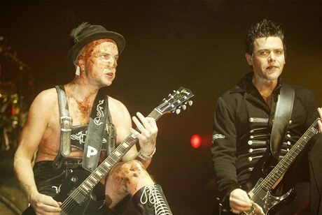 Rammstein pi koncertu v eské republice v roce 2004