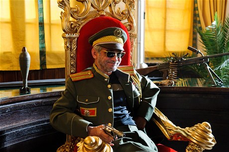 Oldich Kaiser v seriálu Ambasáda