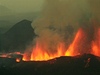 Aktivní sopka Nyamulagira. Snímek byl poízen v roce 2002.