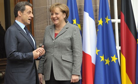 Nicolas Sarkozy  a Angela Merkelová.