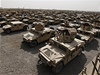 Z Iráku budou transportovány tisíce tun americké vojenské techniky.