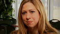 Chelsea Clintonová, dcera bývalého amerického prezidenta Billa Clintona a nynější šéfky diplomacie Hillary Clintonové, se poprvé objevila jako televizní korespondentka v jedné z největších televizních stanic USA. | na serveru Lidovky.cz | aktuální zprávy
