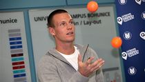 Český tenista Tomáš Berdych na Fakultě sportovních studí MU v Brně | na serveru Lidovky.cz | aktuální zprávy