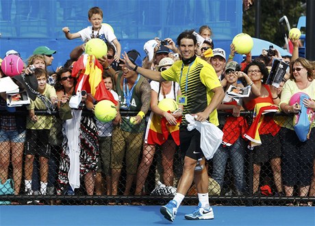 Rafael Nadal se svých mén známých tenisových koleg zastává. Také chce vtí prémie