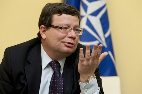 Místopedseda ODS a ministr obrany Alexandr Vondra.