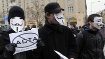 Desítka lidí v centru Prahy protestovala proti smlouvě ACTA | na serveru Lidovky.cz | aktuální zprávy