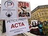Pes 500 lid protestovalo v Brn proti smlouv ACTA