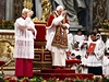 Pape Benedikt XVI. pi bohoslubu pipomnl práci a povinnosti kardinál.