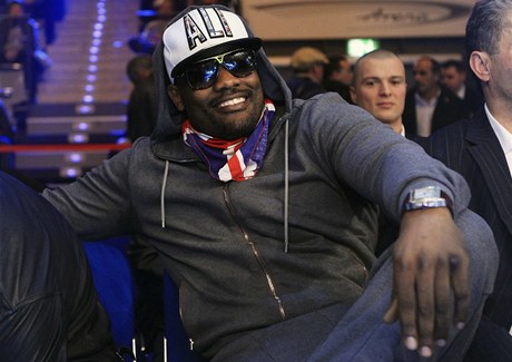 Dereck Chisora pihlíí zápasu