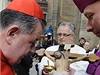 Nov jmenovan kardinl Dominik Duka zamil po svm pletu z Vatiknu na Prask hrad