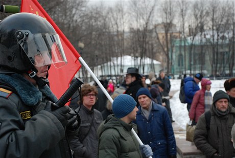 Demosntrace síly. Moskva je pod dohledem bezpenostních jednotek. 