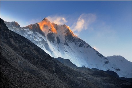 Trek pod Everestem má tém ideální profil