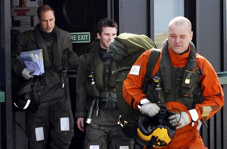 Princ William se záchranným týmem psobil sedm týdn na Falklandských ostrovech.