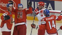 eští hráči (zleva) Lukáš Krajíček, střelec gólu Aleš Hemský a Tomáš Plekanec a dánský obránce Daniel Nielsen (druhý zprava) | na serveru Lidovky.cz | aktuální zprávy