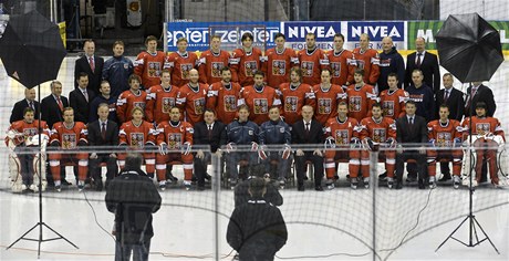 eská hokejová reprezentace se bhem mistrovství svta ve Stockholmu fotografovala pro IIHF