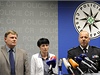 editel Útvaru odhalování korupce a finanní kriminality sluby kriminální policie a vyetování Tomá Martinec (vlevo), ústecká krajská státní zástupkyn Lenka Bradáová a policejní prezident Petr Lessy vystoupili na tiskové konferenci 