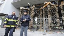 Z luxusního bytového domu Prague v Praze Holešovicích byli opět evakuováni jeho obyvatelé. | na serveru Lidovky.cz | aktuální zprávy
