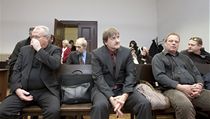 Soud potrestal tři estébáky, kteří v červnu 1989 do křivoklátských lesů odvezli disidenta Petra Placáka, kde ho následně zbili | na serveru Lidovky.cz | aktuální zprávy