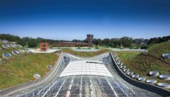 Kalifornská Akademie Věd a její rekonstrukce s rozšířením podle Renza Piana, San Francisco, USA