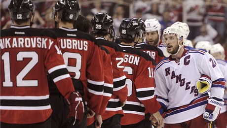 New Jersey Devils slaví postup do finále NHL, vypadli New York Rangers