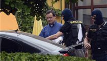 David Rath opouští Spiritku poté, co byl vyslechnut mandátovým a imunitním výborem | na serveru Lidovky.cz | aktuální zprávy