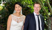 Mark Zuckerberg se v sobotu oženil, vzal si svou dlouholetou přítelkyni Priscillu Chanovou. | na serveru Lidovky.cz | aktuální zprávy
