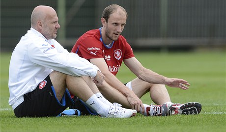 Trénink eských fotbalist na Euru (Michal Bílek a Roman Hubník)