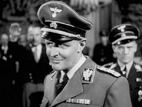 Hans Heinrich von Twardowski ve filmu Fritze Langa I kati umírají z roku 1943