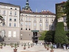 Václav Klaus ke slavnostnímu znovuotevení zahrad pozval do Prahy pozval slovinského ministra kolství igu Turka.