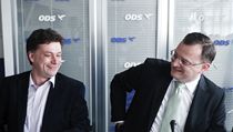 Nový ministr spravedlnosti Pavel Blažek s předsedou vlády Petrem Nečasem. | na serveru Lidovky.cz | aktuální zprávy