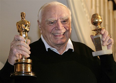 Americký herec Ernest Borgnine (na archivním snímku z roku 2008).