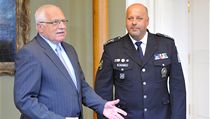 Prezident Václav Klaus a policejní prezident Petr Lessy při setkání na Hradě | na serveru Lidovky.cz | aktuální zprávy