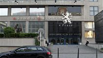 Vstup do Veletržního paláce, sídla sbírek Národní galerie | na serveru Lidovky.cz | aktuální zprávy