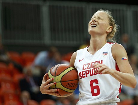 Smutná eská basketbalistka Ilona Burgrová