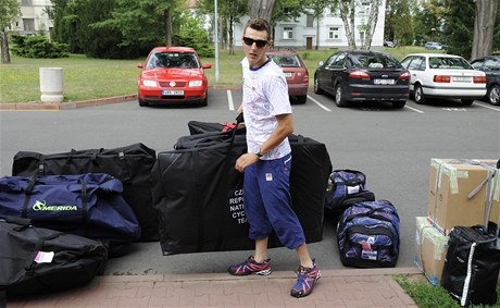 Biker Jaroslav Kulhavý ped odletem na olympijské hry do Londýna