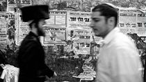 Ultraortodoxní židé ve čtvrti Mea Shearim v Jeruzalémě. | na serveru Lidovky.cz | aktuální zprávy
