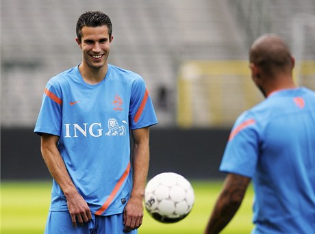 Fotbalista Robin Van Persie pestoupil z Arsenalu do Manchesteru United